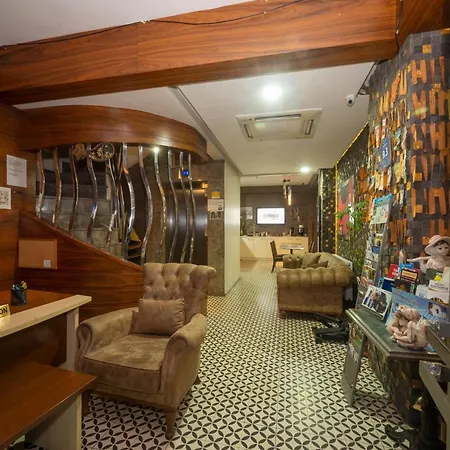 Taksim Loft *