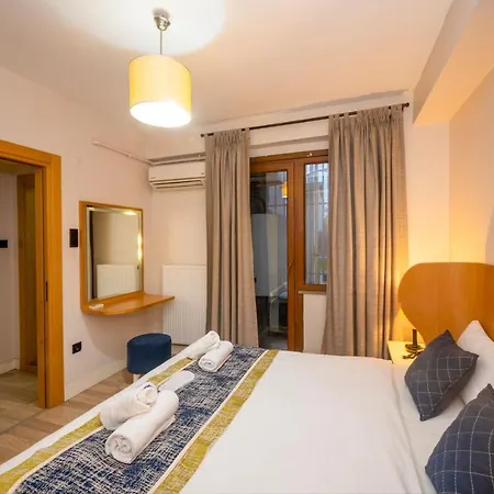 Taksim Loft *